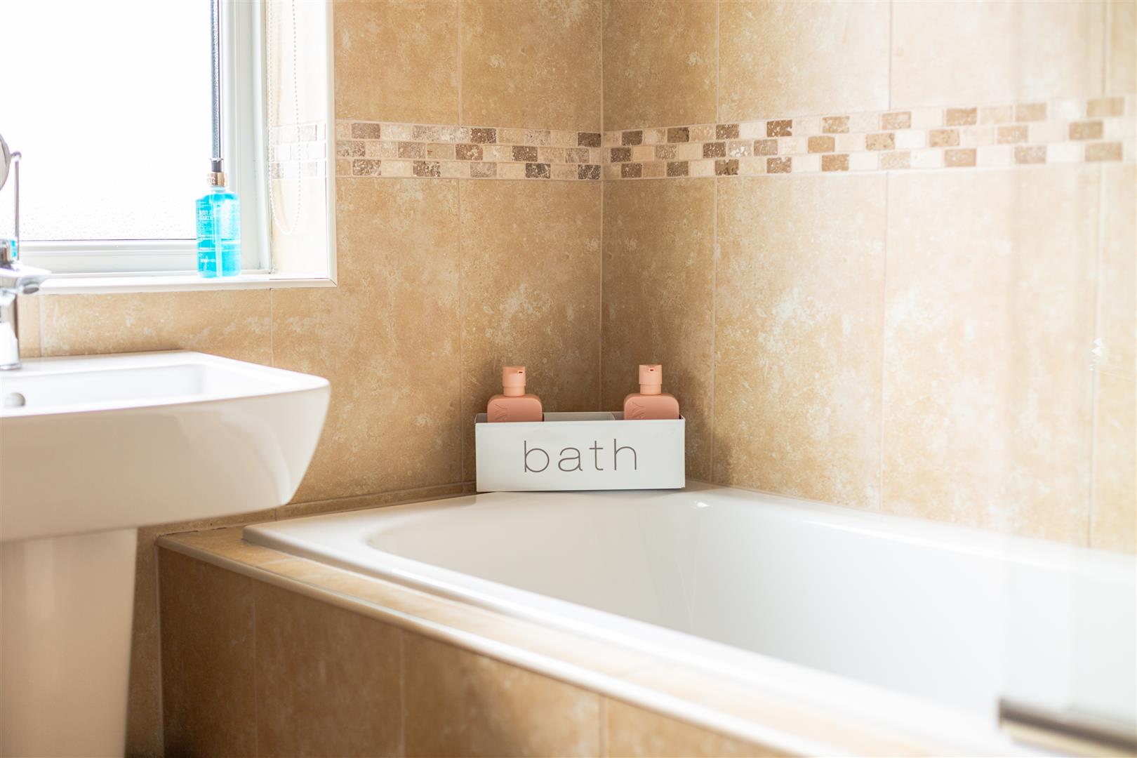 Derlwyn, Dunvant, Swansea, SA2 7PN